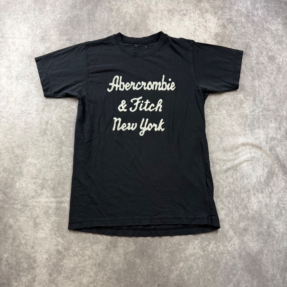 Abercrombie & Fitch New York Graphic T-Shirt Black Distressed Vintage Style S/M